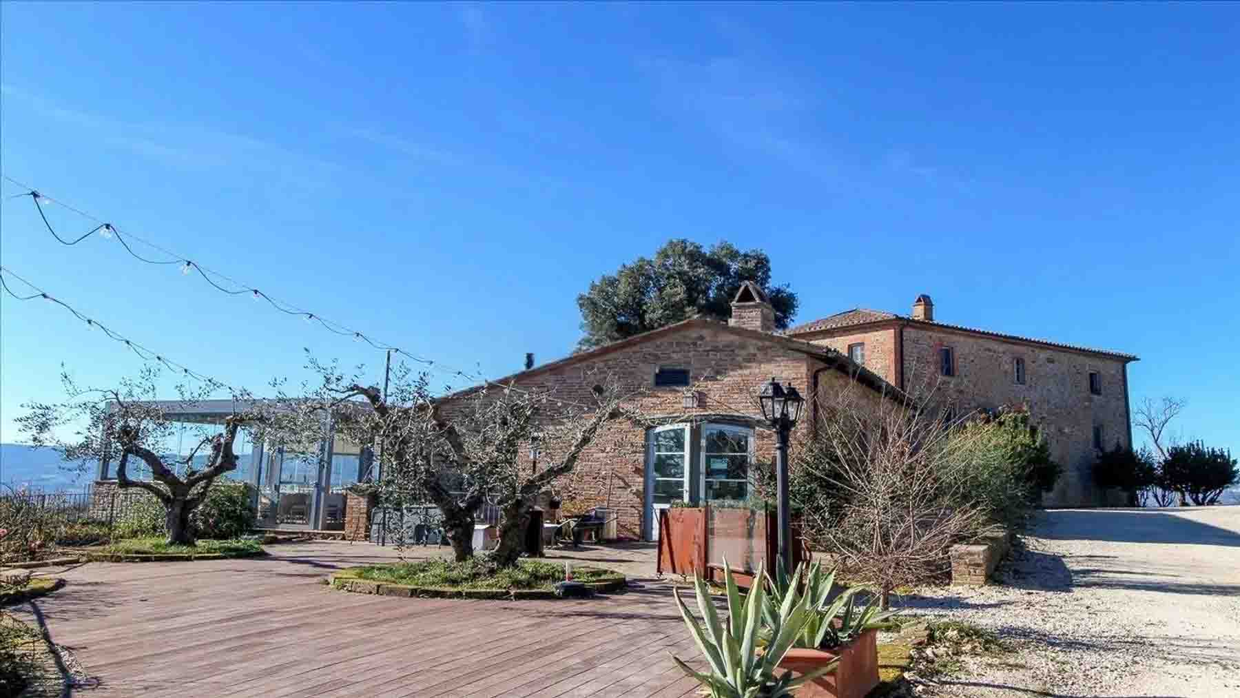 1784879665_idealista292817231 Rustieke plattelandswoning in Città della Pieve, Umbrië