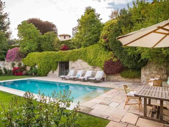 Elegant Villa with Pool near Lake Como, Lombardy