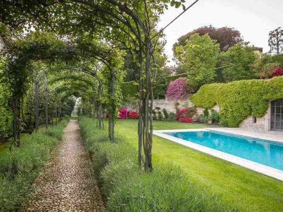 Elegant Villa with Pool near Lake Como, Lombardy