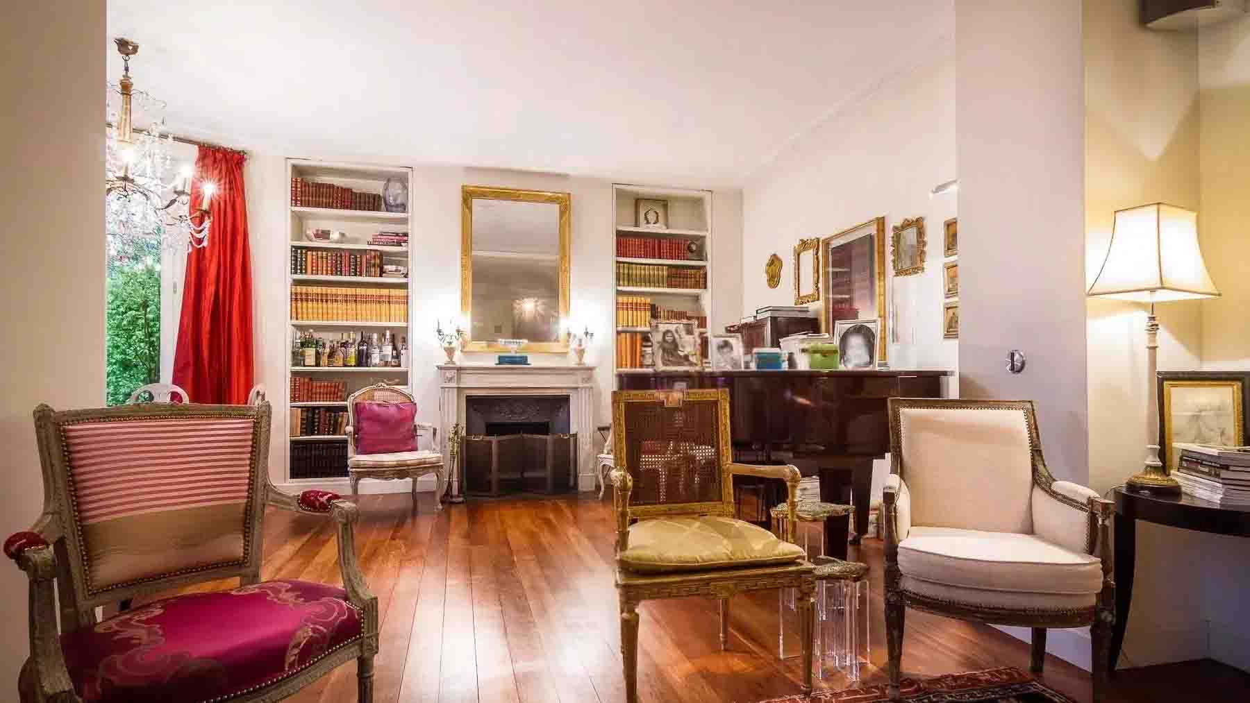 Elegant Villa with Pool near Lake Como, Lombardy