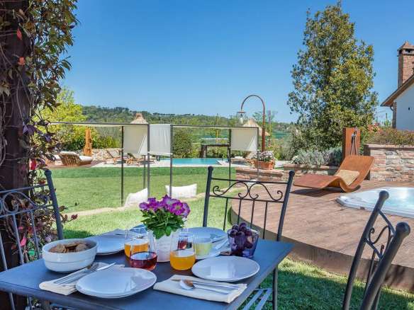 Casale rustico in Città della Pieve, Umbria