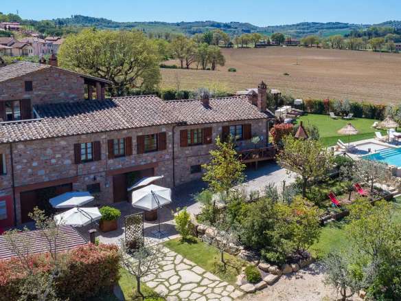 Casale rustico in Città della Pieve, Umbria