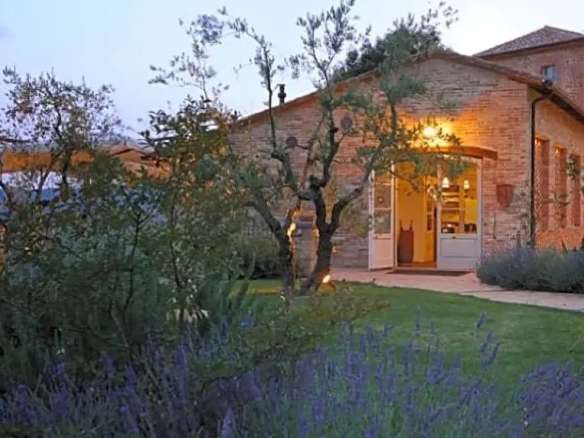 Casale rustico in Città della Pieve, Umbria