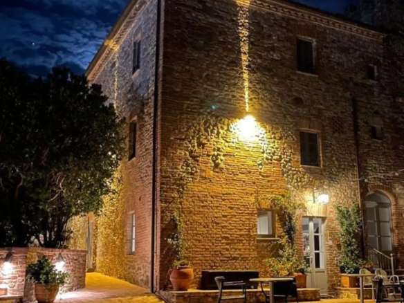 Casale rustico in Città della Pieve, Umbria
