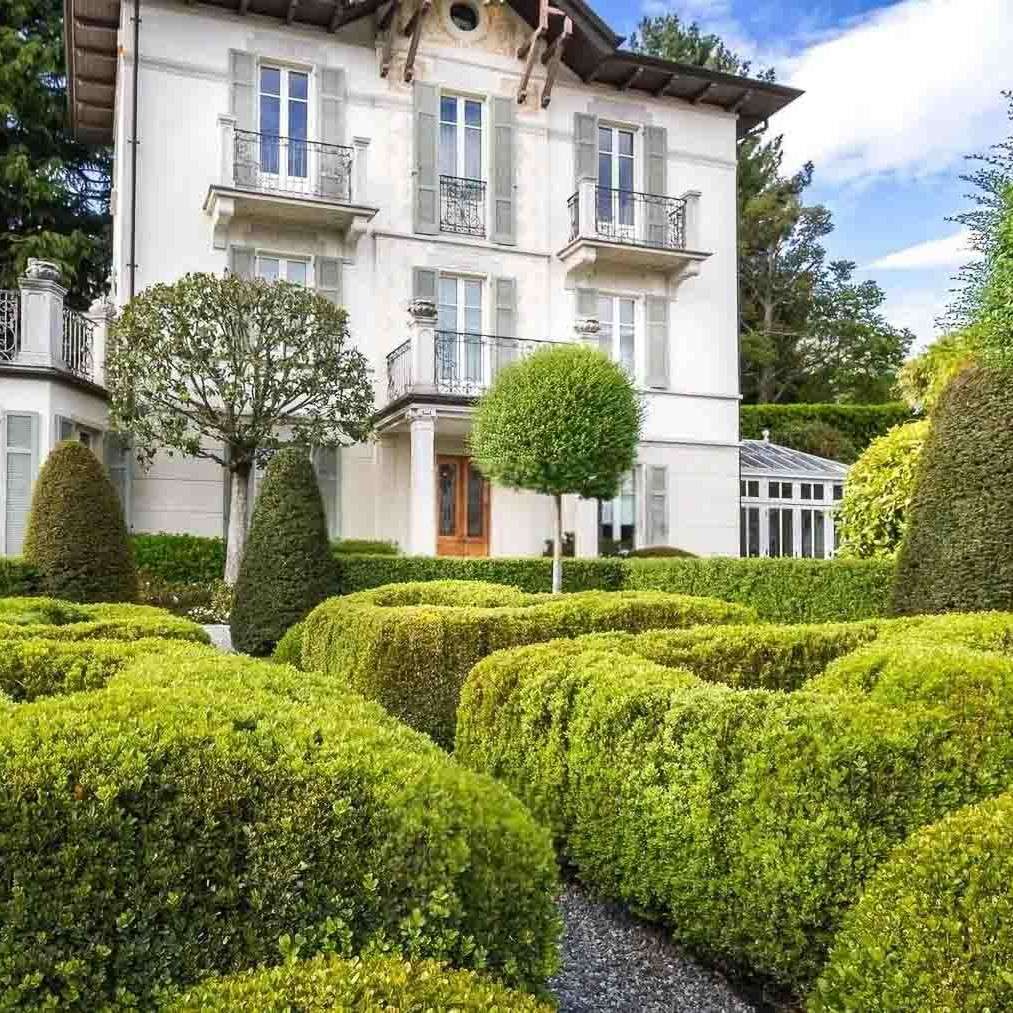 Elegant Villa with Pool near Lake Como, Lombardy