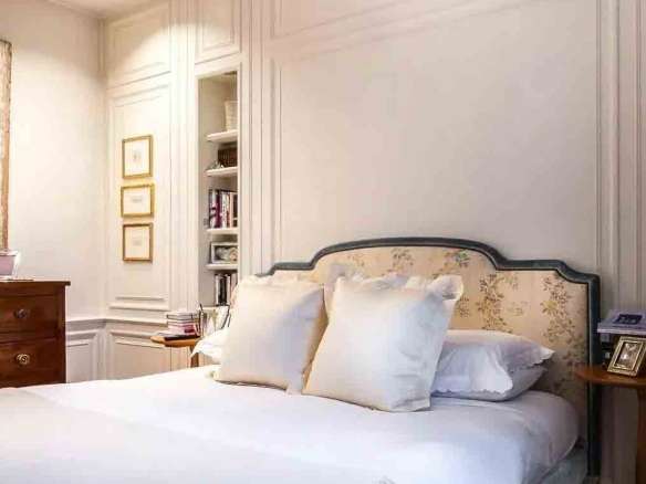Elegant Villa with Pool near Lake Como, Lombardy