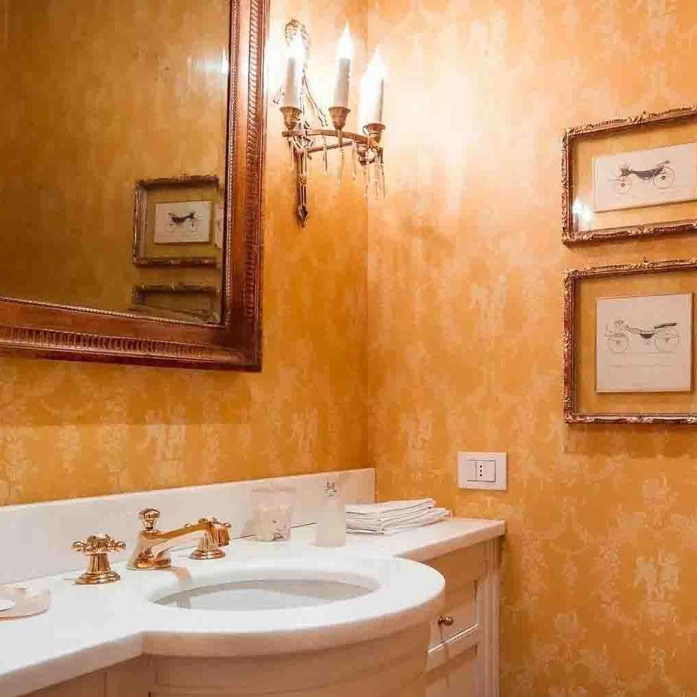 Elegant Villa with Pool near Lake Como, Lombardy