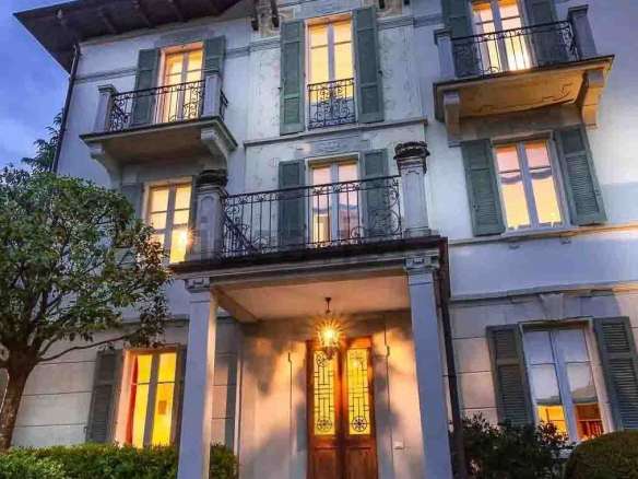 Elegant Villa with Pool near Lake Como, Lombardy