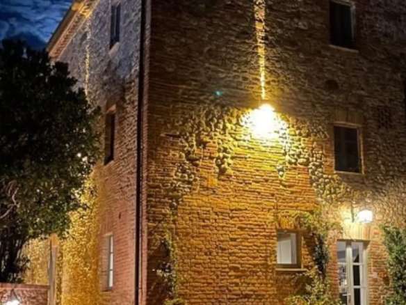 Casale rustico in Città della Pieve, Umbria