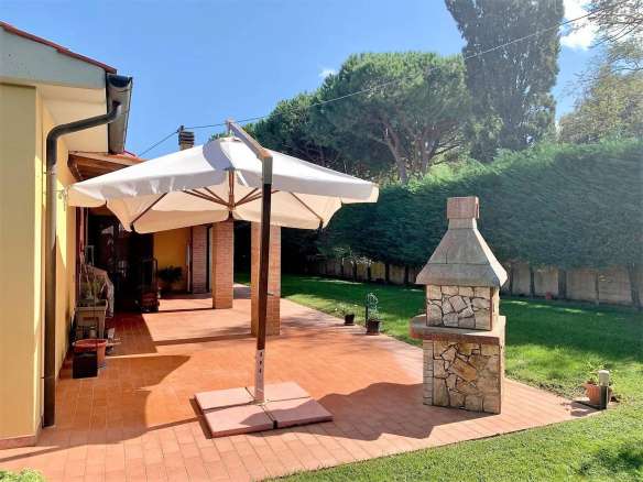 Villa with 2 bedrooms in Piombino, Livorno, Tuscany, Italy