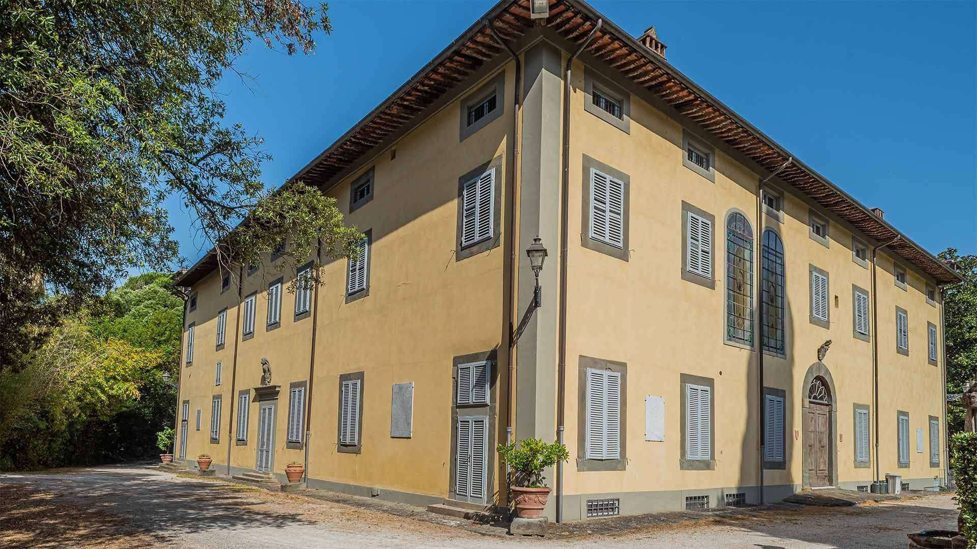 Villa with 24 bedrooms in San Giuliano Terme, Pisa, Tuscany, Italy